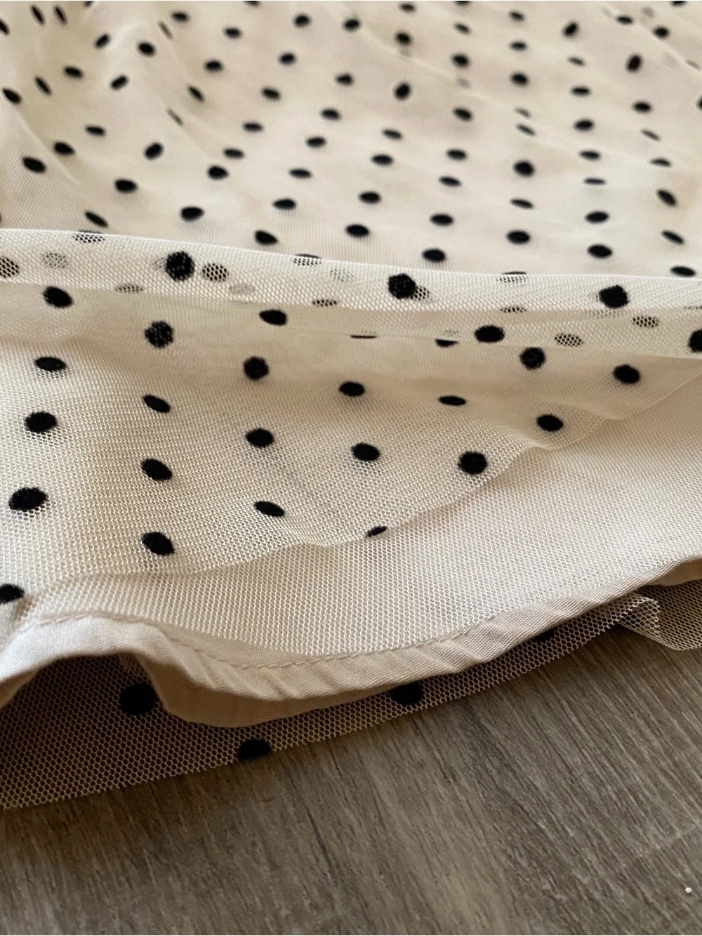 GAP Cream Sheer Polka Dot Flutter Sleeve dress with Black Dots